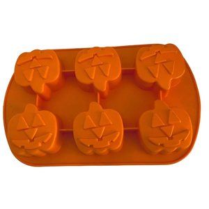 Wilton Jack O'Lantern Orange 6 Cavity Silicone Mold Halloween Pumpkins